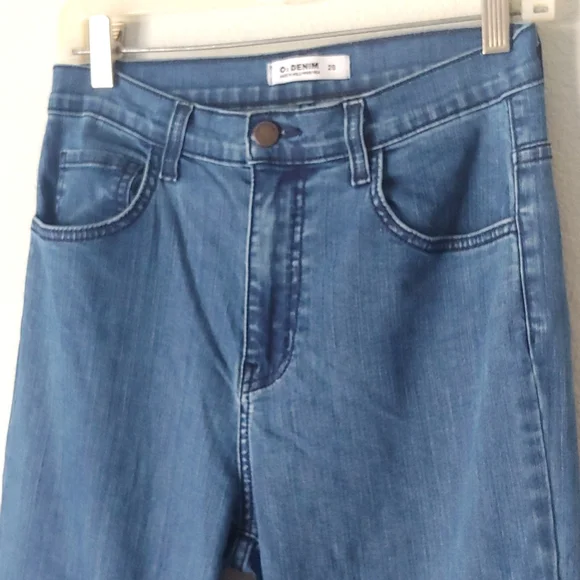 O2 Denim | High Rise Big Flare Jeans - Picture 7 of 11